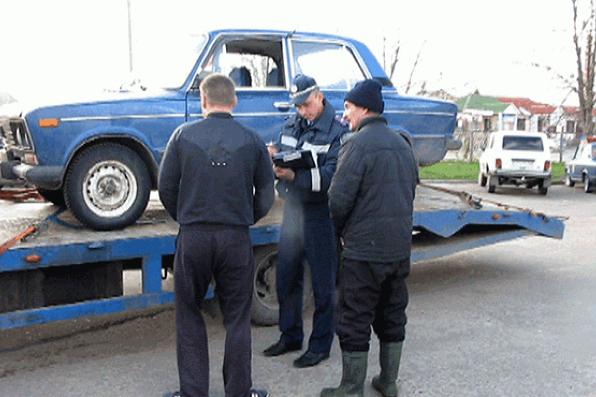 В Старобельском районе пьяный водитель пытался проехать через блокпост