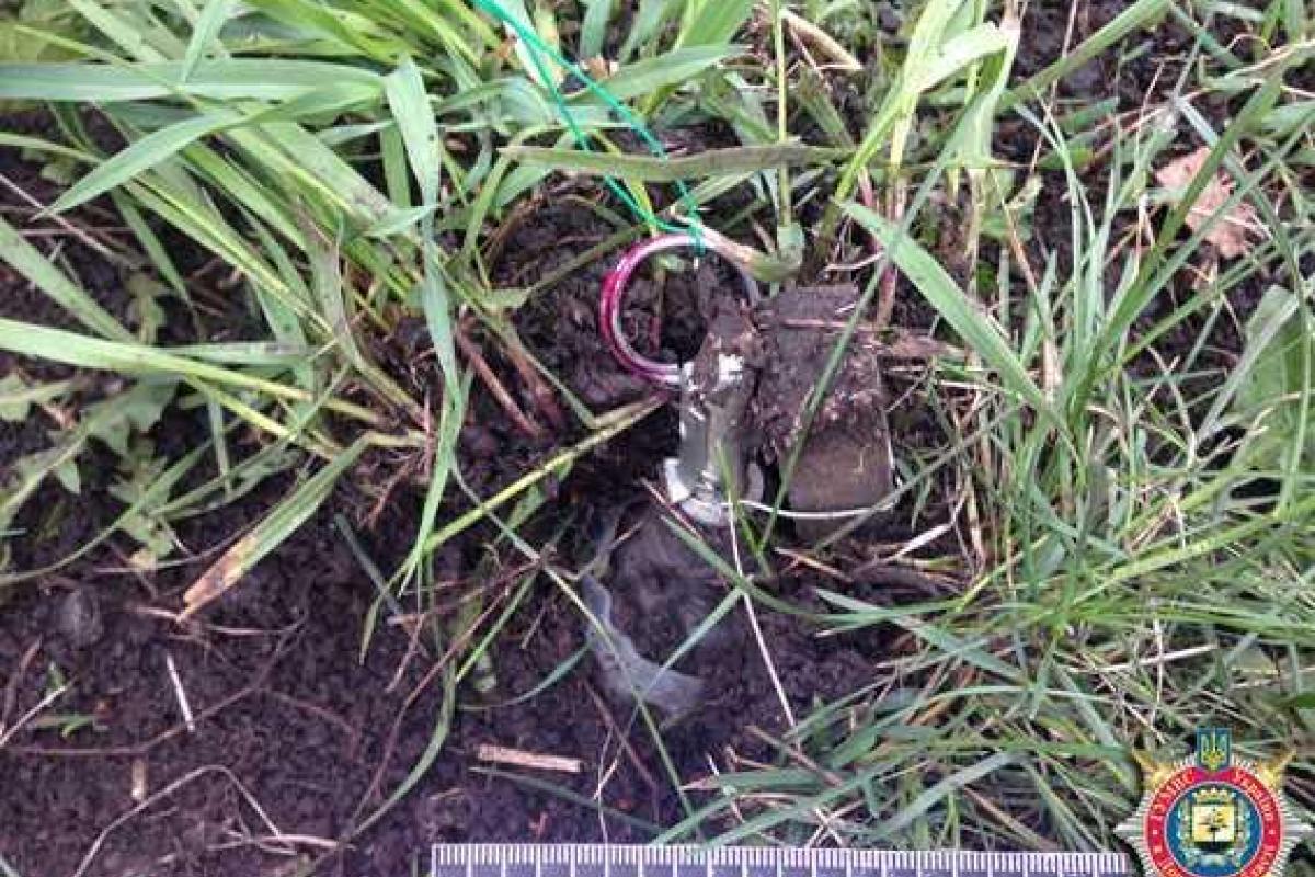 На Донетчине обнаружен предмет, похожий на взрывное устройство