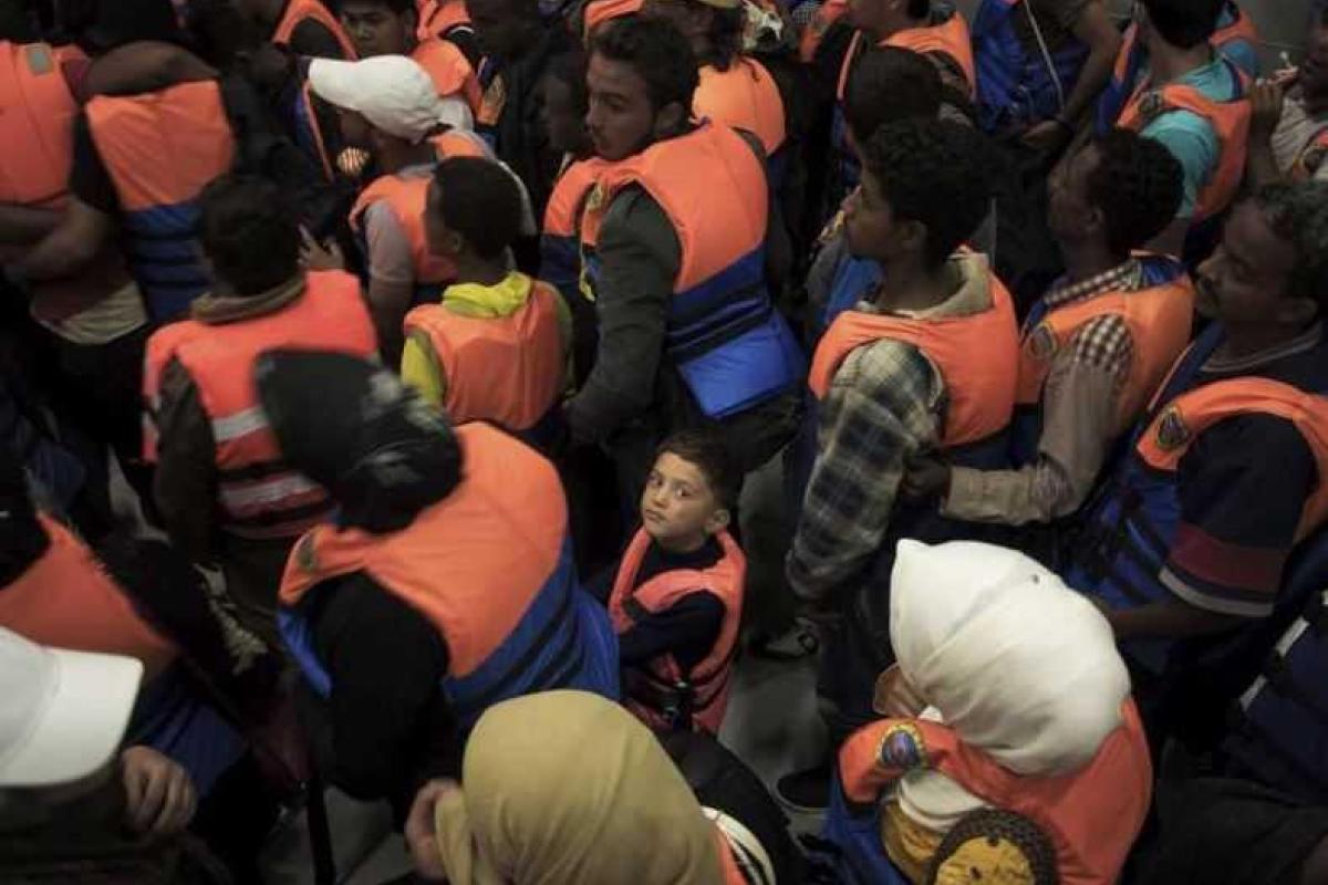 Около 1500 мигрантов спасены французскими и итальянскими кораблями