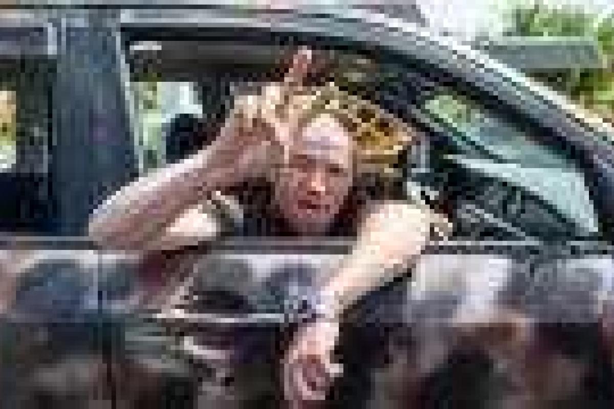 Террорист Моторола успевает и воевать, и с ребенком гулять