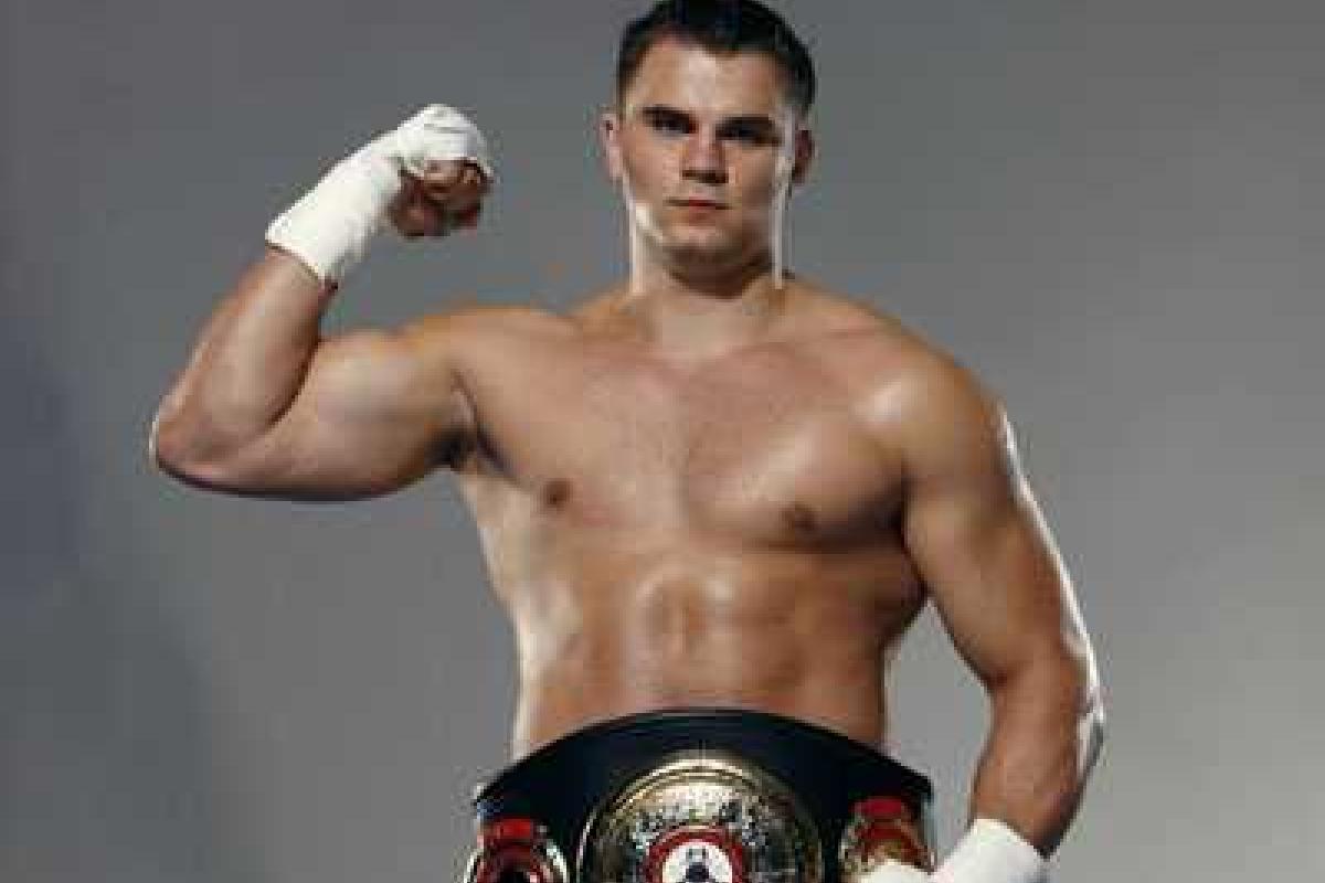 В метро Берлина нашли российского боксера с тяжелыми травмами В метро Берлина нашли российского боксера с тяжелыми травмами