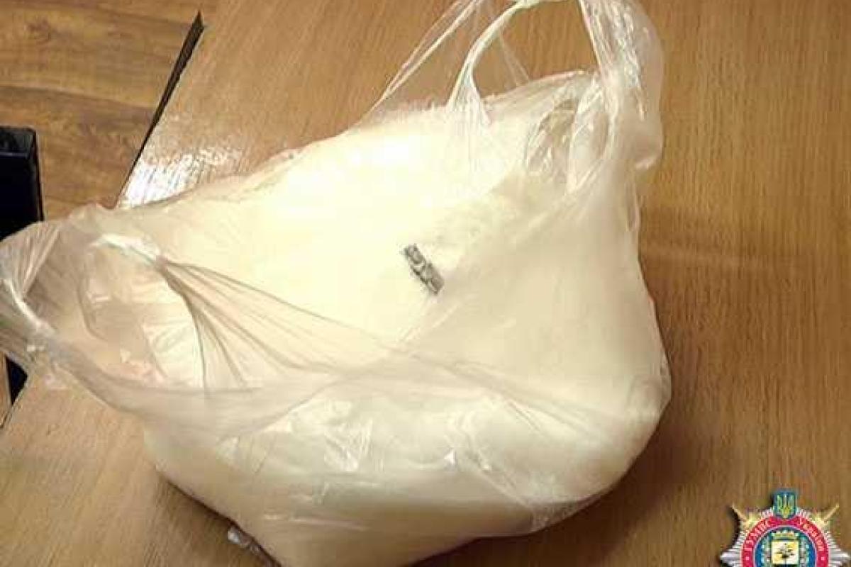 В мариупольский следственный изолятор пытались пронести наркотики в сахаре В мариупольский следственный изолятор пытались пронести наркотики в сахаре