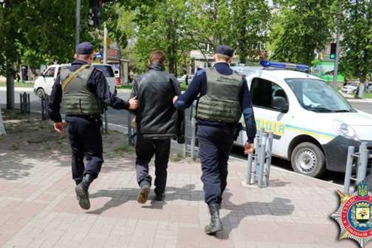 Милиция проводит профилактическую работу с попрошайками в центре Мариуполя