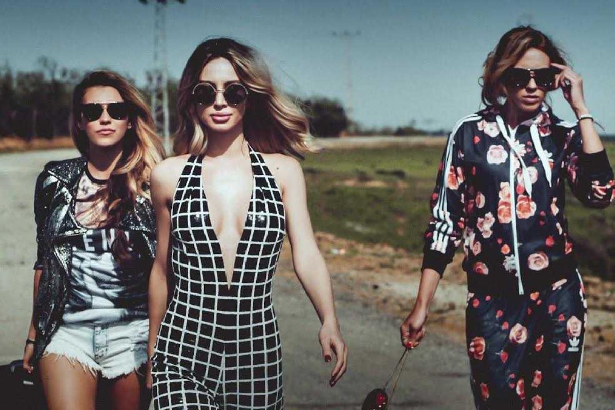 Лучшие ведущие шоу "Орел и Решка" снялись в новом клипе LOBODA Лучшие ведущие шоу "Орел и Решка" снялись в новом клипе LOBODA