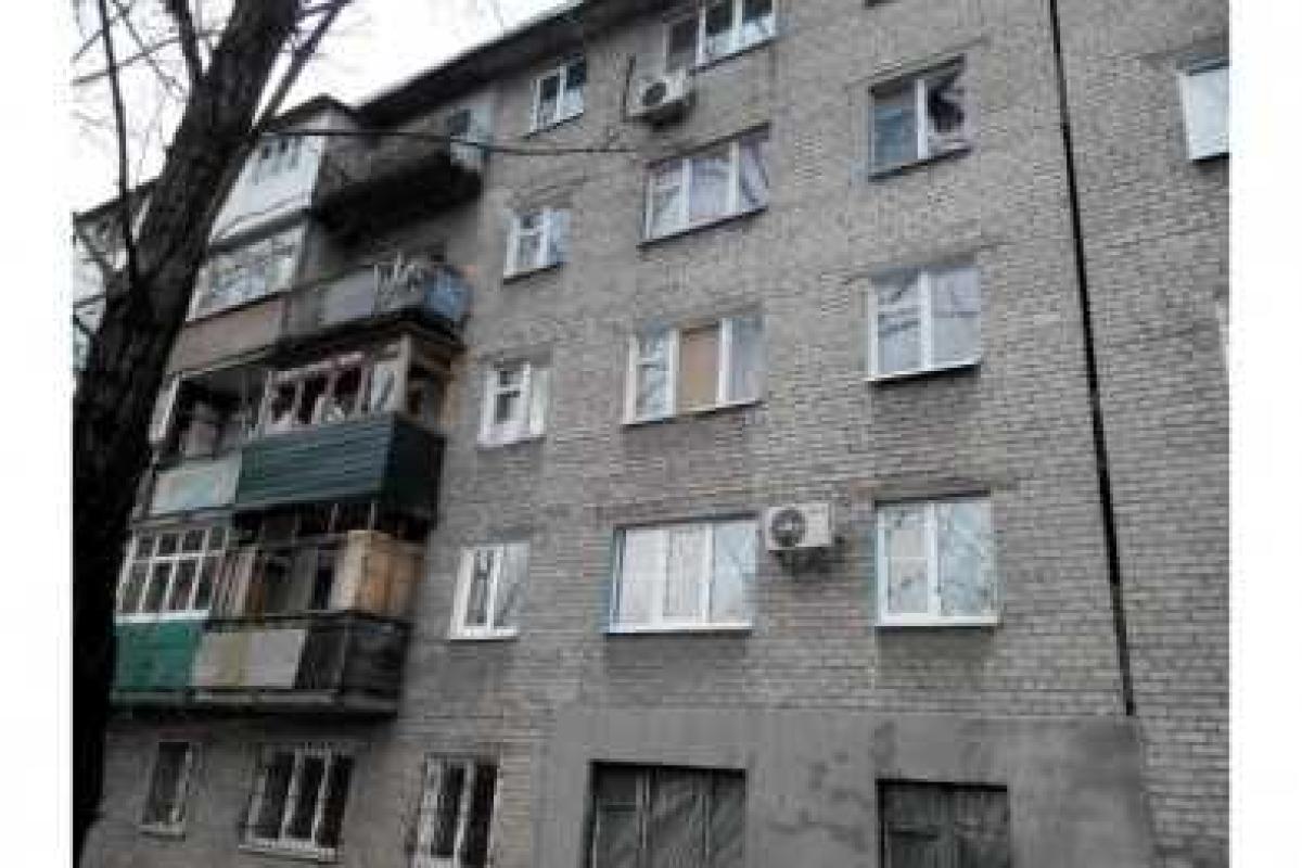 Сумасшедшая мариупольчанка обещает соседям взорвать дом 