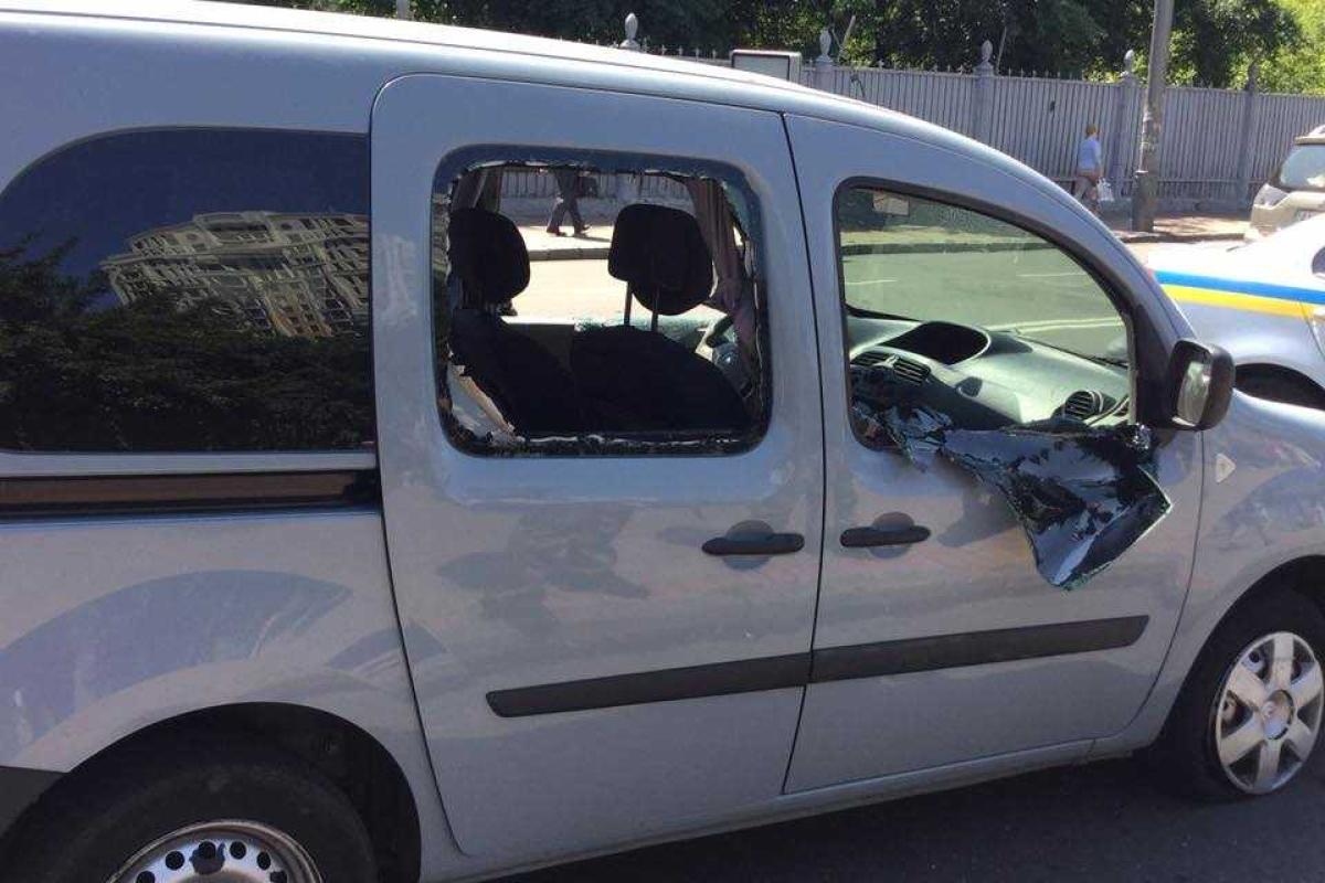 Антон Геращенко рассказал подробности сегодняшней перестрелки в Киеве Антон Геращенко рассказал подробности сегодняшней перестрелки в Киеве