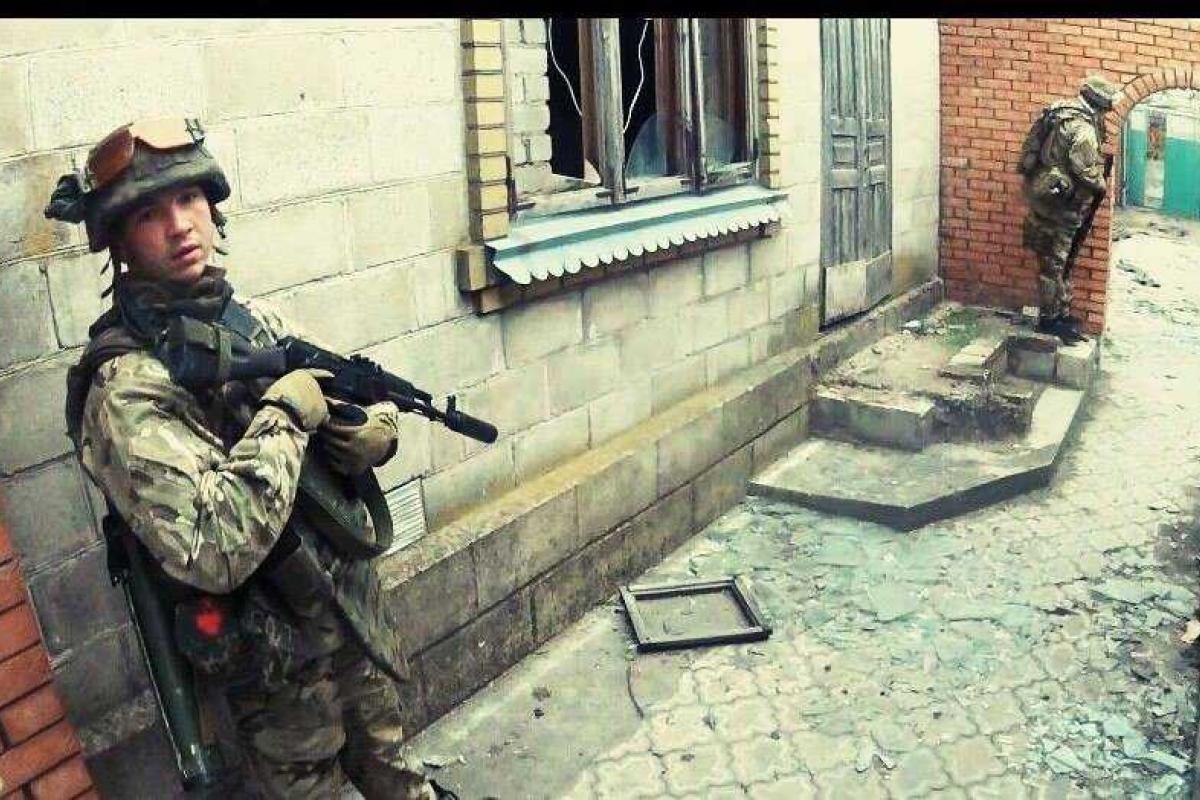 В результате боев в Широкино погиб боец "Азова", - пресс-служба полка