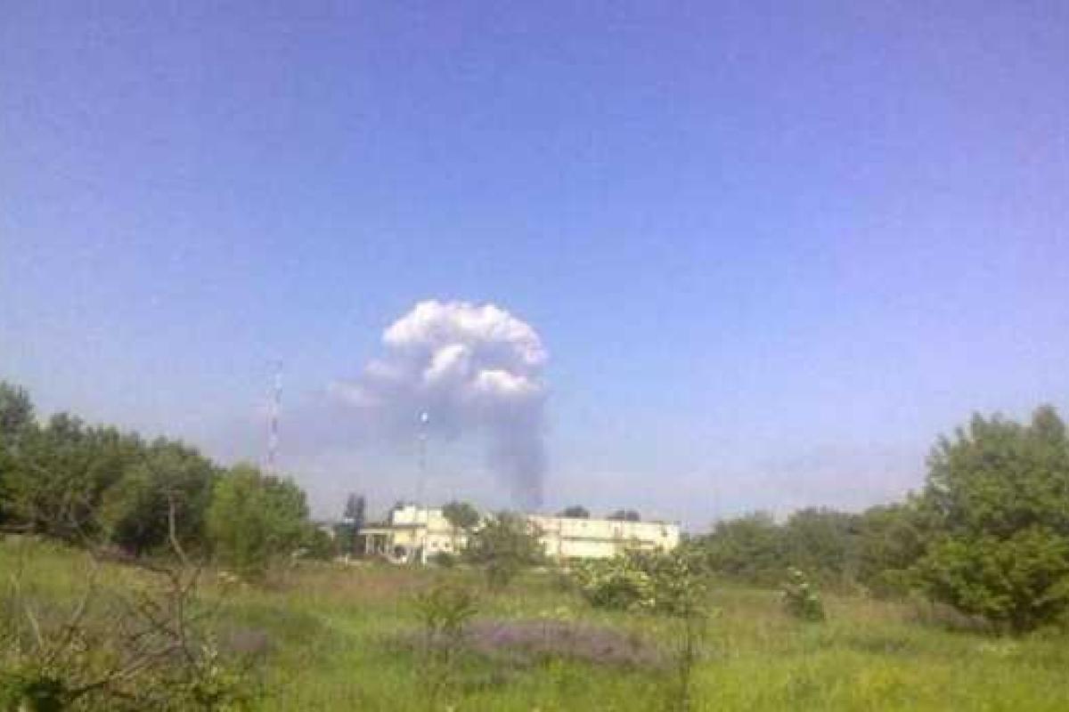 Волонтер: Силы АТО отступили от части позиций в Марьинке, назревает новый котел