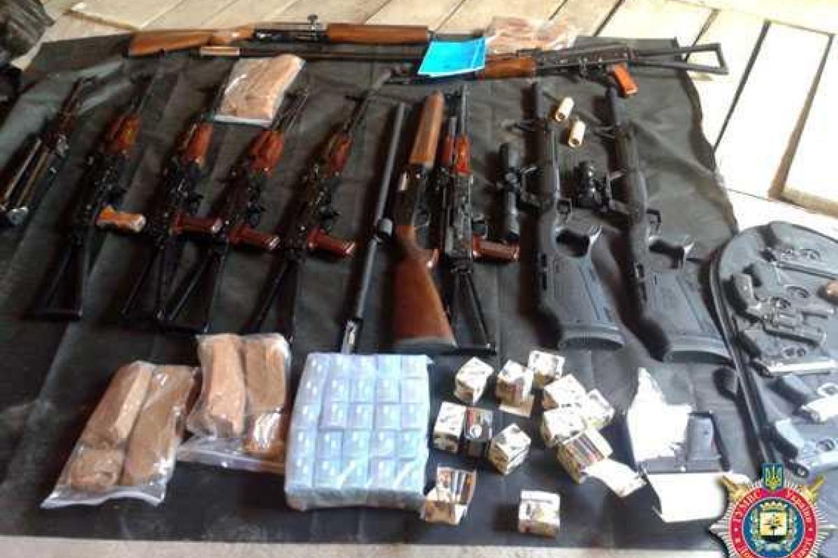 Милиционеры Донетчины изъяли арсенал оружия