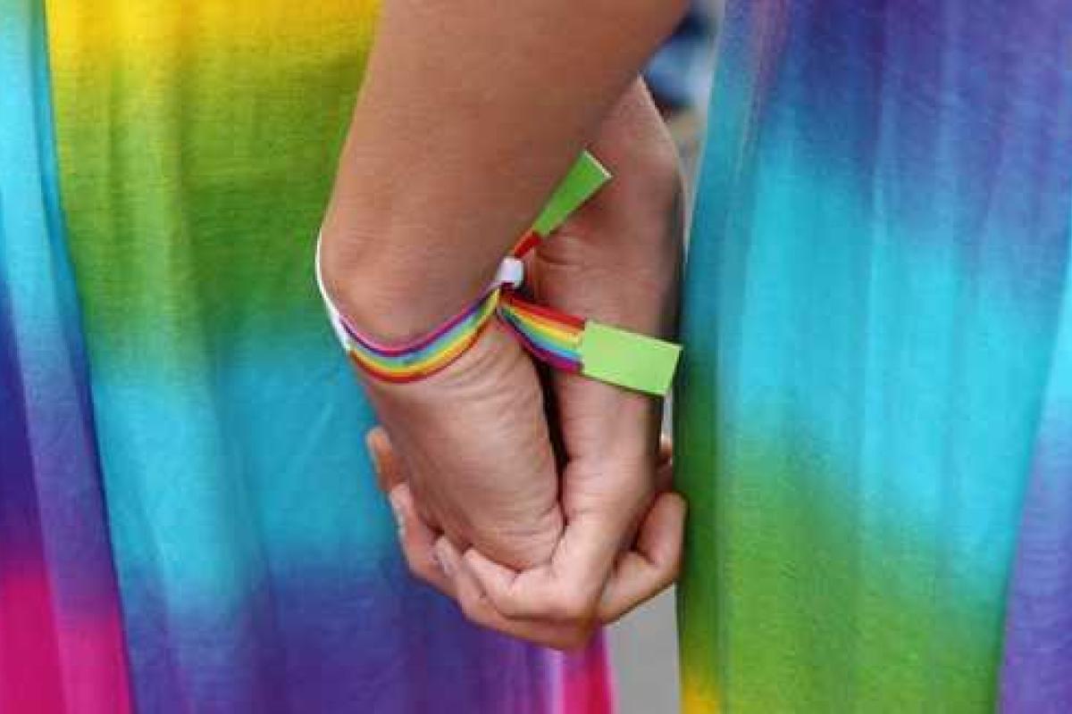 В России смайлики Facebook заподозрили во влиянии на подсознание В России смайлики Facebook заподозрили во влиянии на подсознание