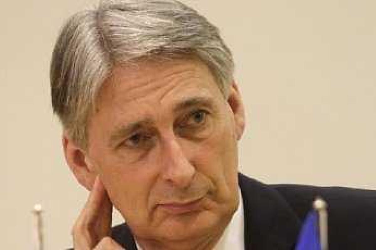 Британский министр обороны: Наступления в Донбассе пока не будет Британский министр обороны: Наступления в Донбассе пока не будет