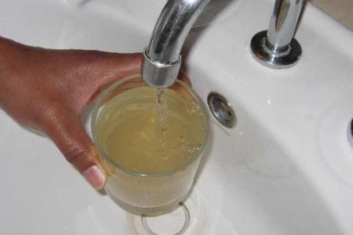 В Донецке до сих пор не решены проблемы с газо- и водоснабжением В Донецке до сих пор не решены проблемы с газо- и водоснабжением