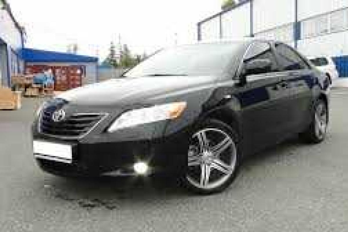 В Киеве пытались продать "отжатую" в Донецке машину