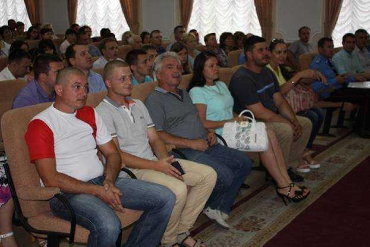 В Запорожье наградили жителей, которые искали погибшую Настюшу Бобкову В Запорожье наградили жителей, которые искали погибшую Настюшу Бобкову