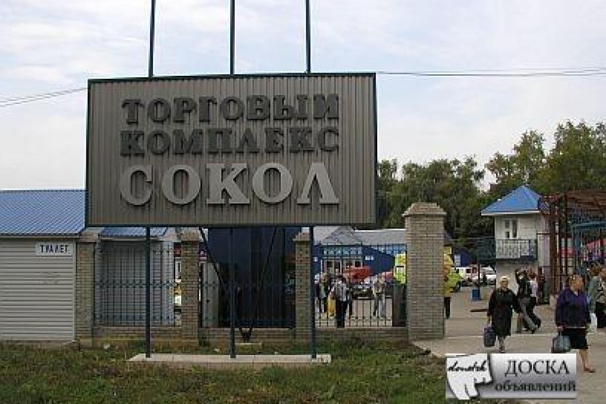 В Донецке сгорел рынок "Сокол" В Донецке сгорел рынок "Сокол"