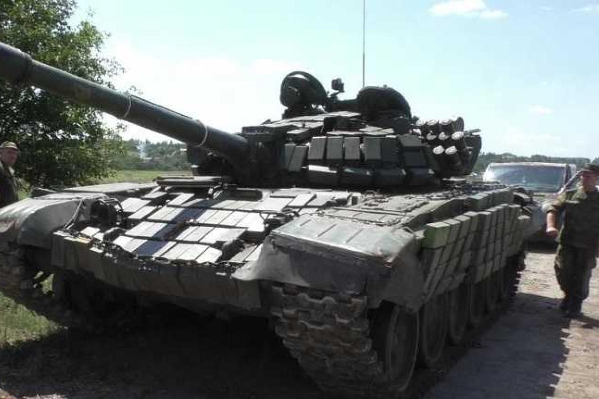 В "ДНР" заявили об отводе от линии соприкосновения более половины техники