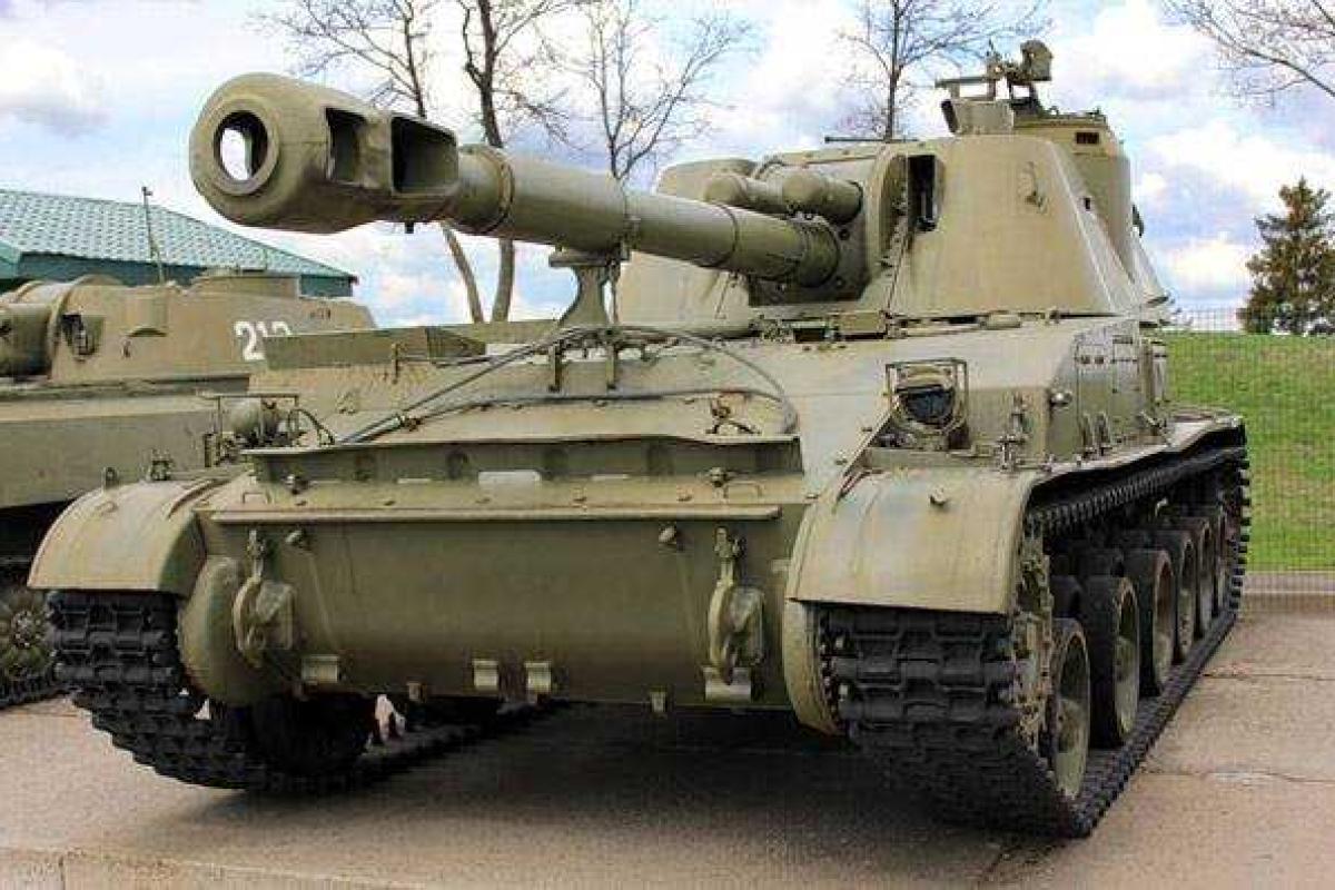 На Донетчине боевики устроили полигон для стрельбы из САУ возле жилых домов На Донетчине боевики устроили полигон для стрельбы из САУ возле жилых домов