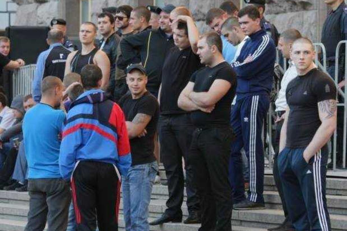 Бутусов предложил прямо завтра уволить военкома Черниговской области Бутусов предложил прямо завтра уволить военкома Черниговской области