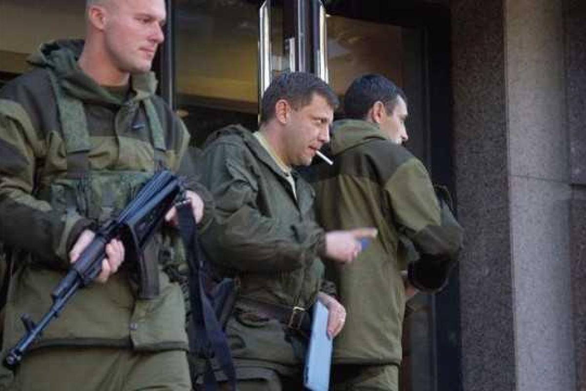 Донецк и Горловка - отвлекающий маневр, основной удар боевиков придется на Луганщину, - эксперты Донецк и Горловка - отвлекающий маневр, основной удар боевиков придется на Луганщину, - эксперты