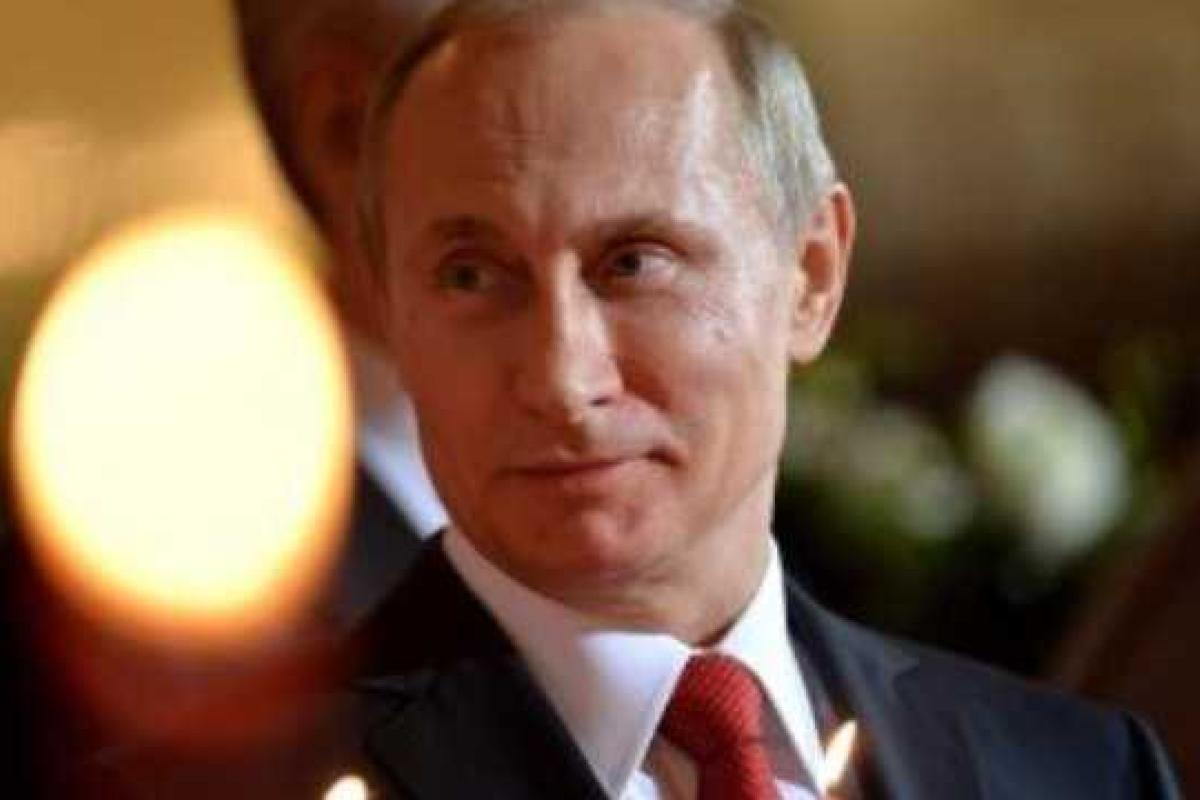 Российский военэксперт: У Путина глубокая паранойя Российский военэксперт: У Путина глубокая паранойя