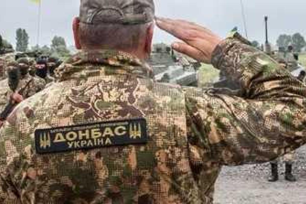 Бойцы батальона "Донбасс" уходят из Широкино Бойцы батальона "Донбасс" уходят из Широкино