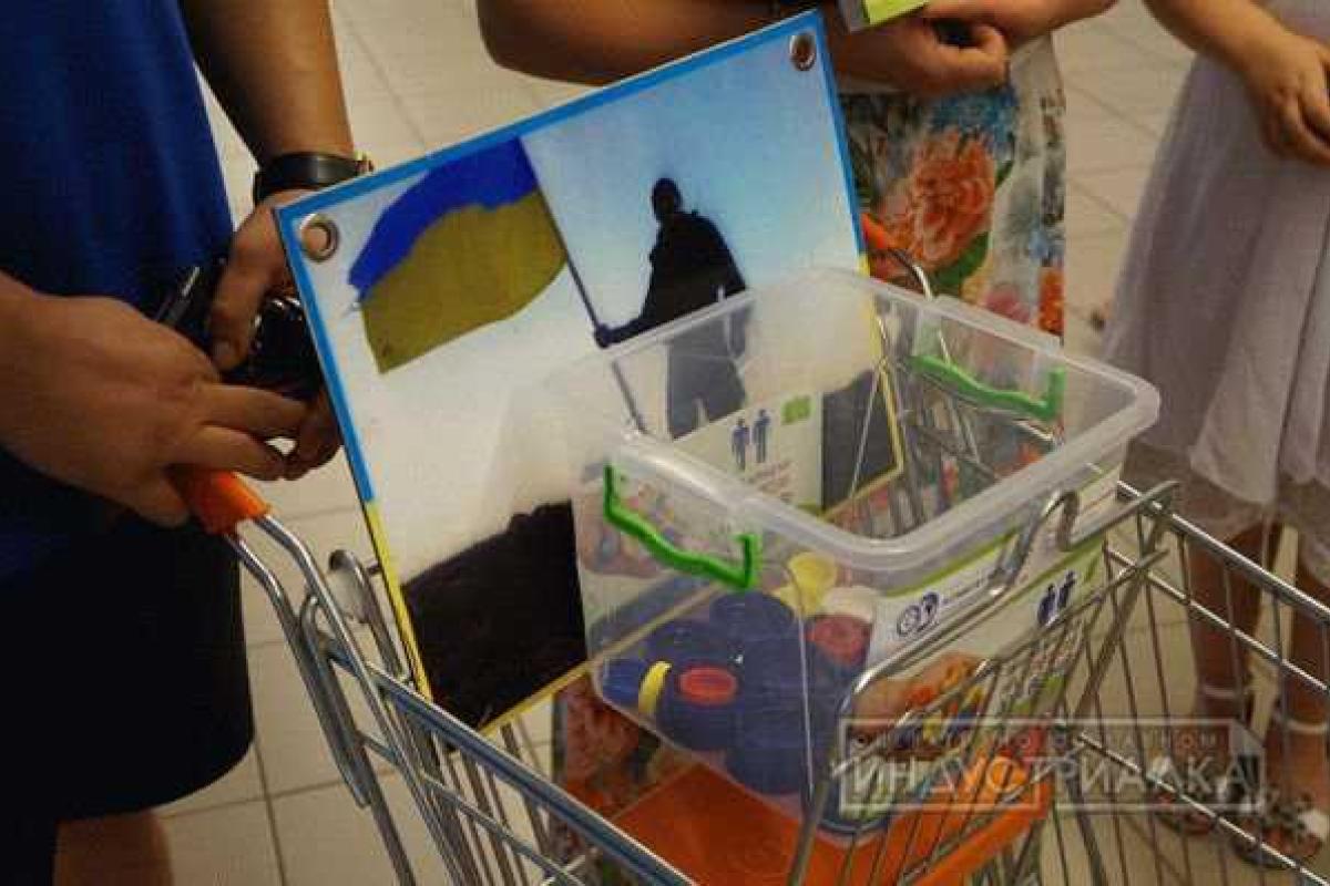 В Мелитополе собирают пластиковые крышки для изготовления протезов воинам АТО В Мелитополе собирают пластиковые крышки для изготовления протезов воинам АТО