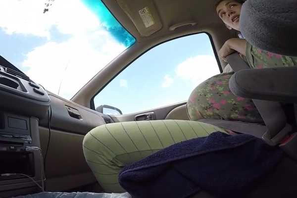 Американка родила ребенка в машине за 60 секунд (18+) Американка родила ребенка в машине за 60 секунд (18+)