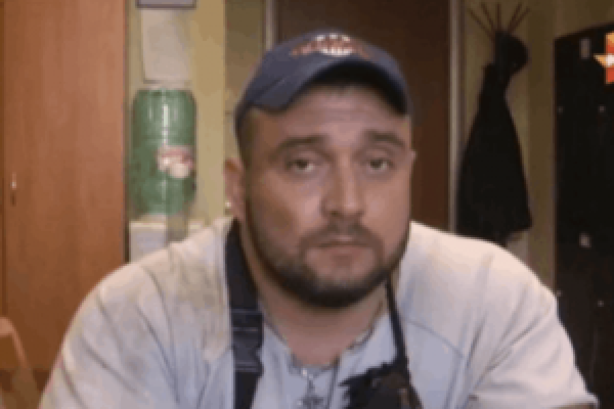 Известного полевого командира «ЛНР» задержали в России за вымогательство Известного полевого командира «ЛНР» задержали в России за вымогательство