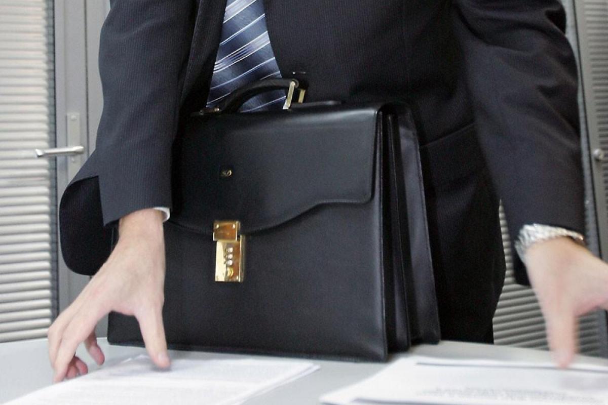 С нового года российским чиновникам повысят пенсионный возраст