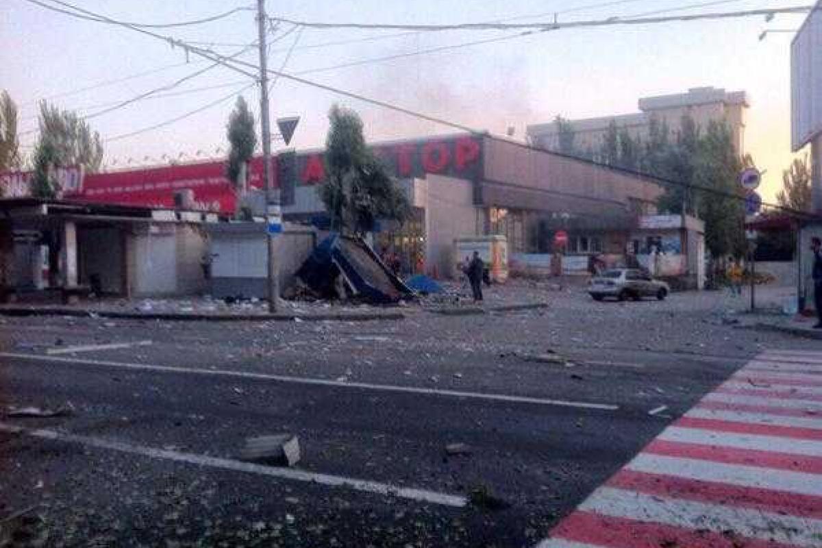 Боевики корректировали обстрел Донецка по радио, - штаб АТО