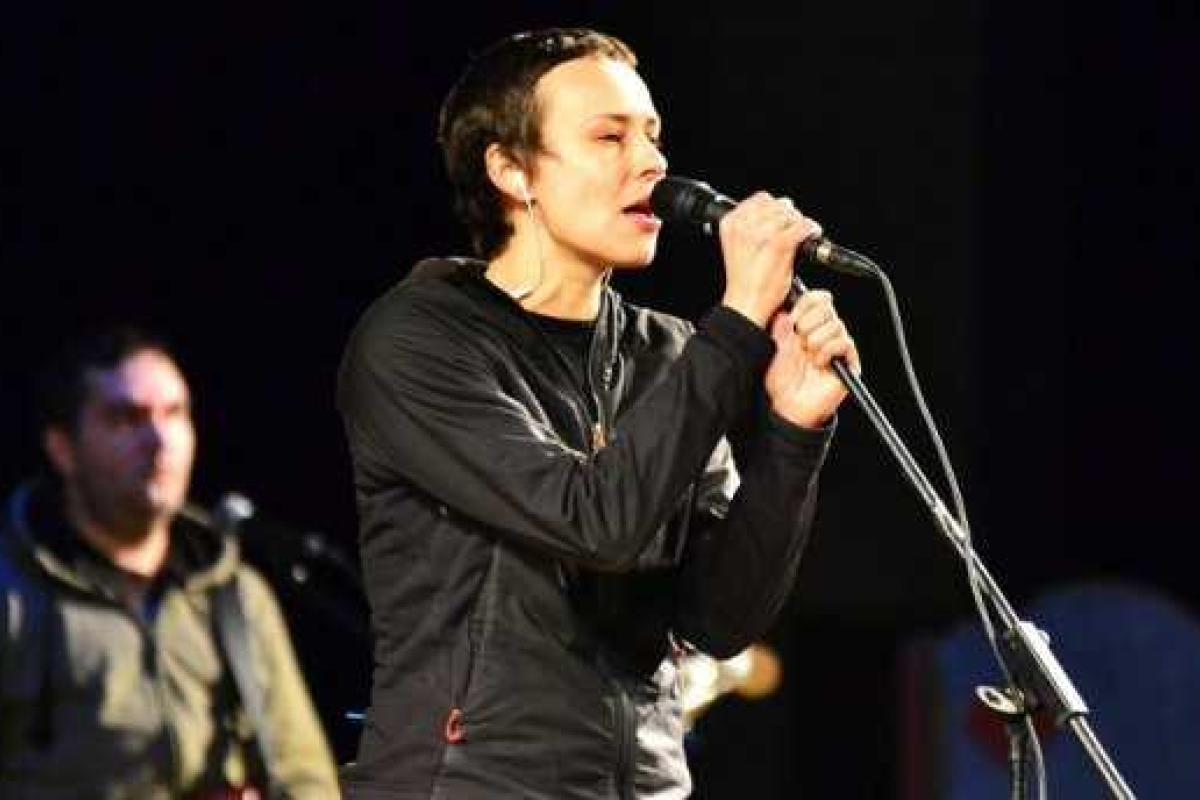 Подруга боевиков Чичерина станет голосом телешоу "ДНР"