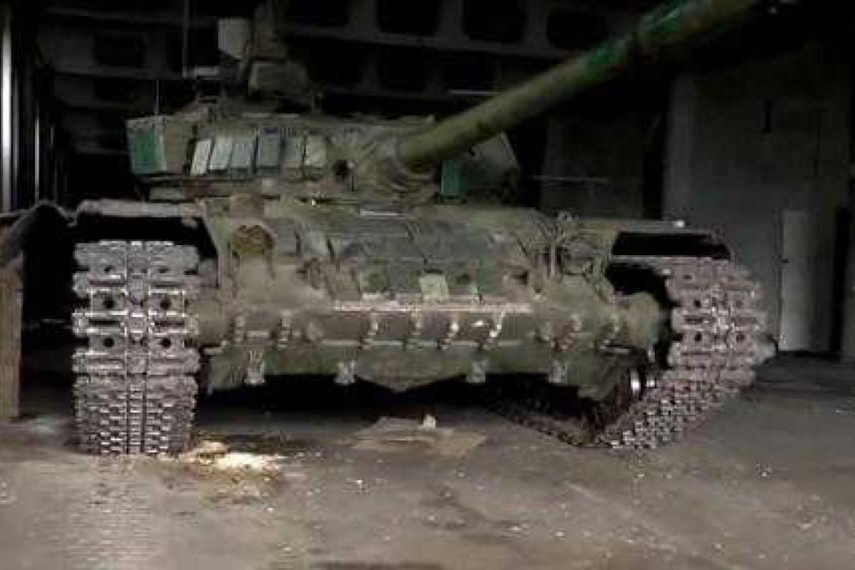 Танки боевиков расположены в 300-х метрах от Марьинки Танки боевиков расположены в 300-х метрах от Марьинки