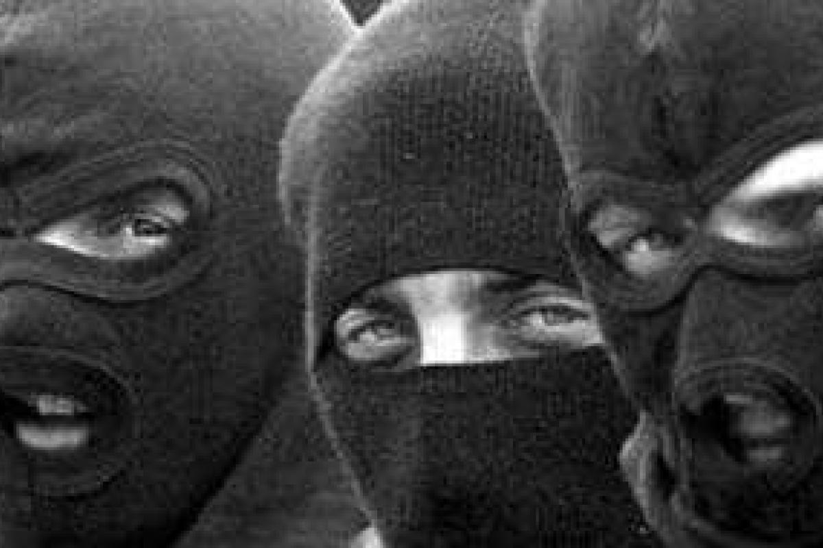 Три версии событий в Мукачево: кто, кого и за что задерживает? Три версии событий в Мукачево: кто, кого и за что задерживает?