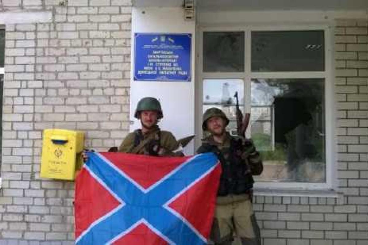 В "ДНР" ликвидировали "министерство обороны" и заменили практически весь командный состав "народной милиции"