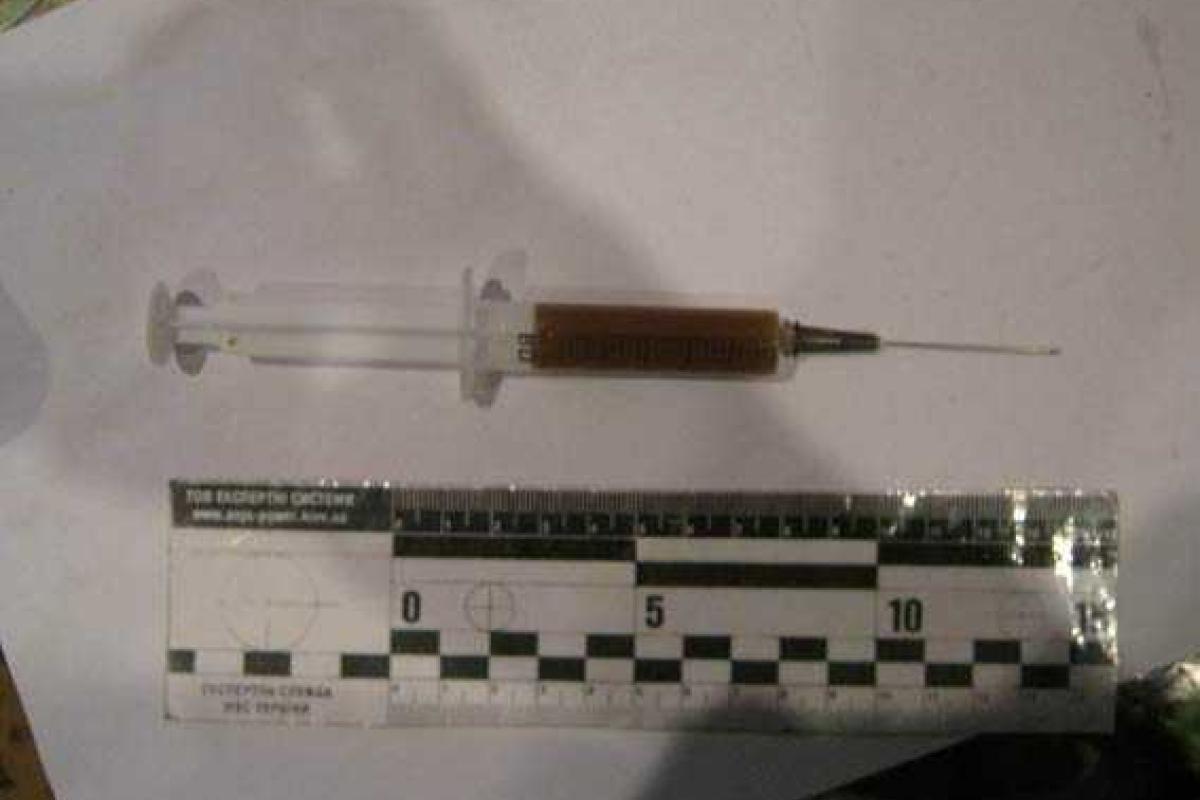 На Харьковщине разоблачили дебошира-нарколюбителя На Харьковщине разоблачили дебошира-нарколюбителя