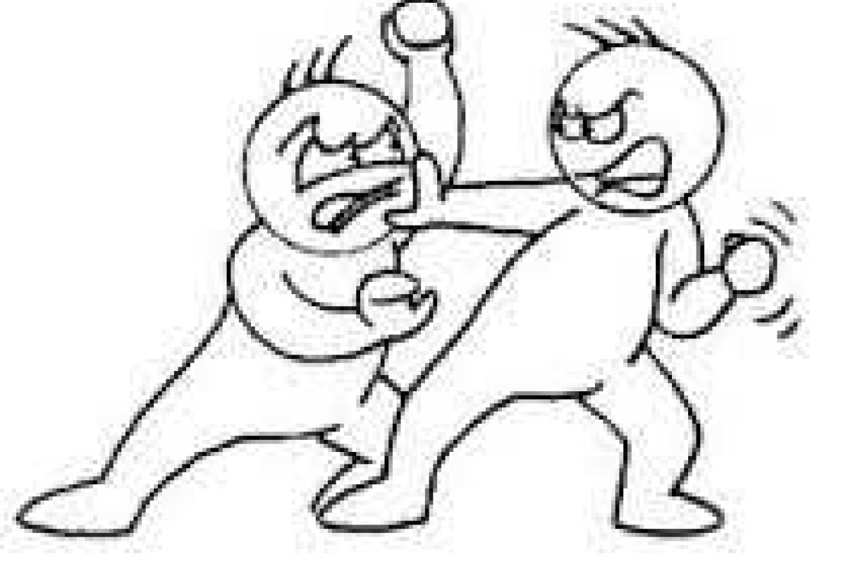 Пьяные российские офицеры подрались с жителями Таджикистана Пьяные российские офицеры подрались с жителями Таджикистана