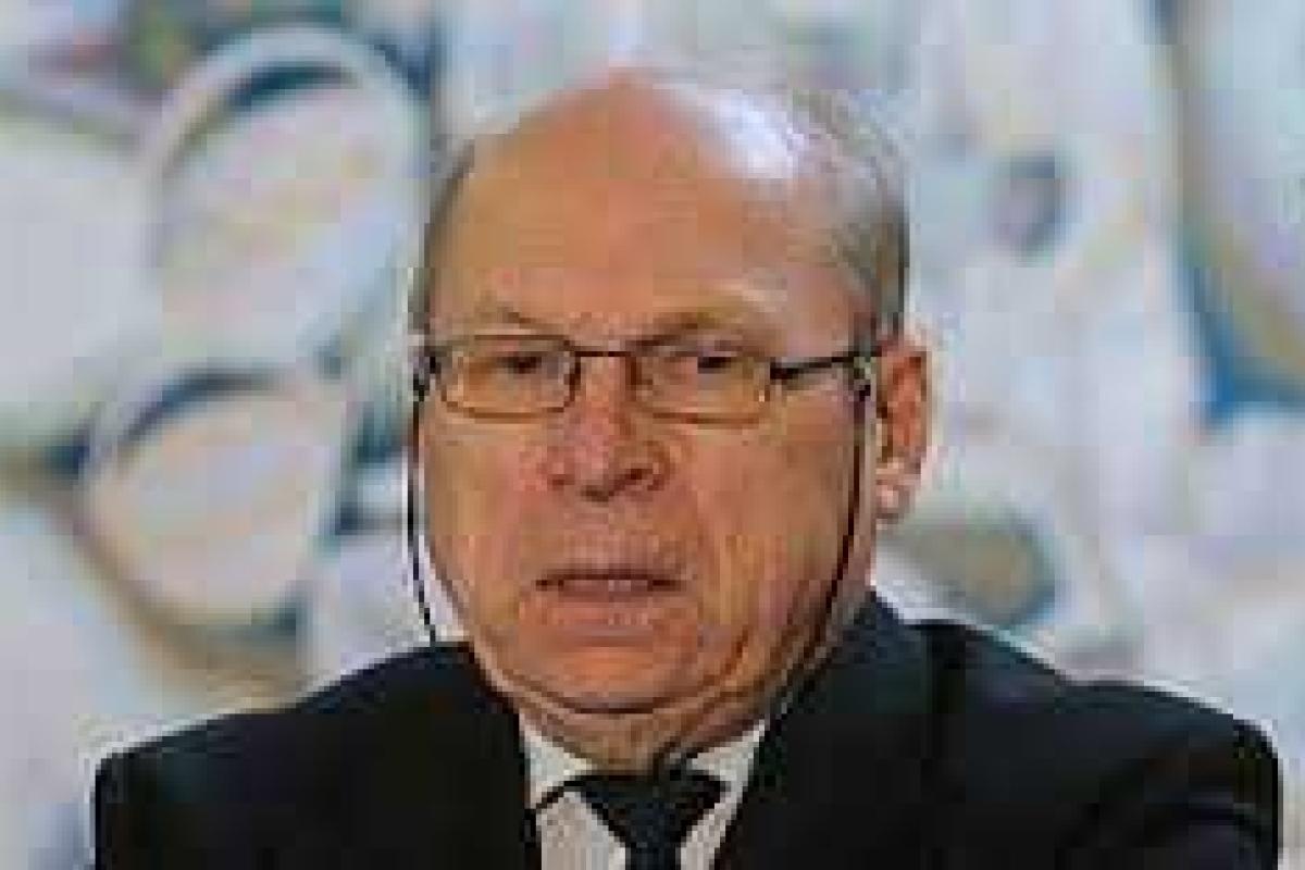 Сепаратистские СМИ сообщают, что "ЛНР" прибыл Тони Фриш Сепаратистские СМИ сообщают, что "ЛНР" прибыл Тони Фриш