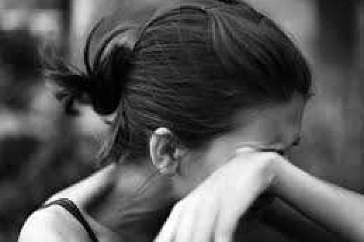 Порядочный парень изнасиловал 21-летнюю девушку в Лубнах Порядочный парень изнасиловал 21-летнюю девушку в Лубнах