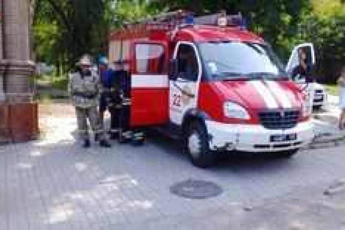 В Мариуполе на автобусной остановке обезвредили взрывоопасный предмет