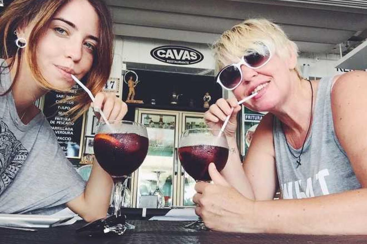 Надя Дорофеева показала красавицу-маму