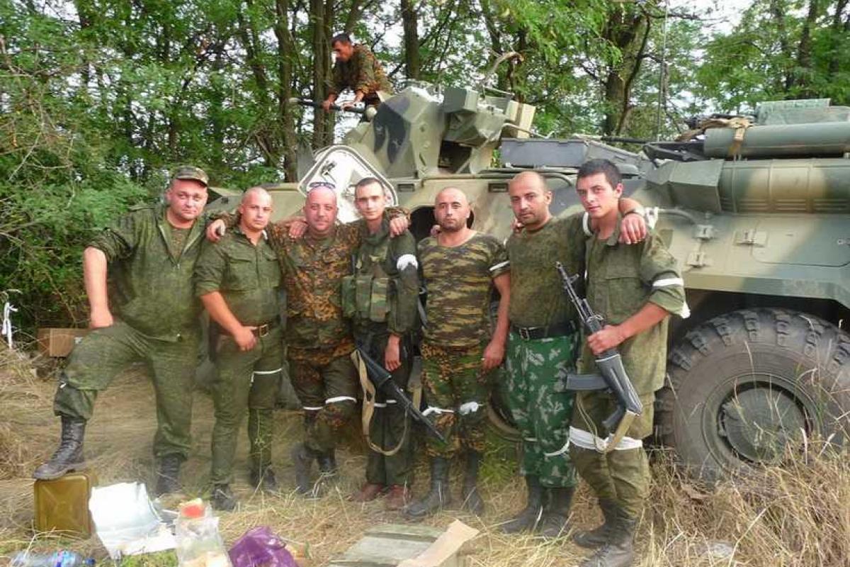 На Донбасс вторглись около тысячи десантников из российского Пскова