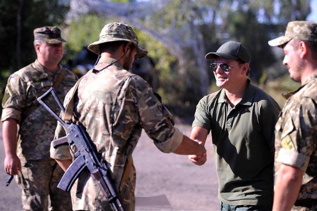 Ляшко в День Независимости посетил прифронтовую зону