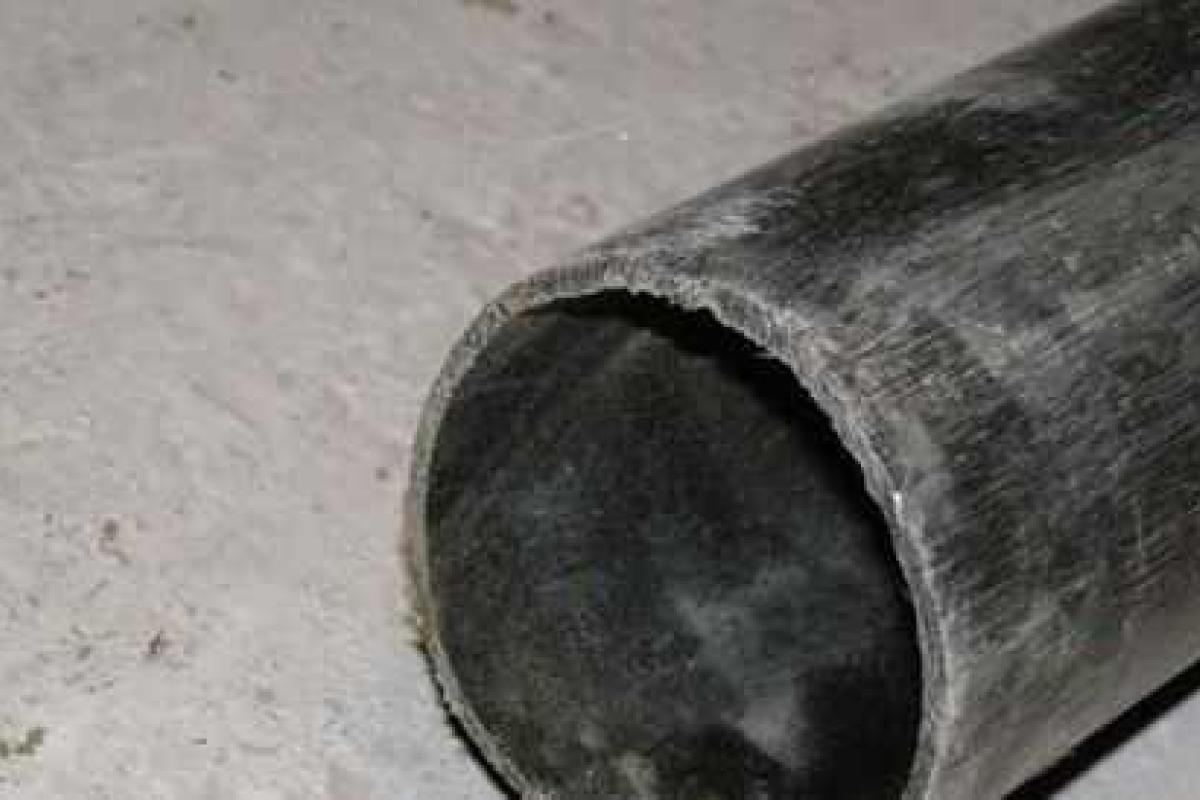 На Харьковщине мужчину забили до смерти металлической трубой На Харьковщине мужчину забили до смерти металлической трубой