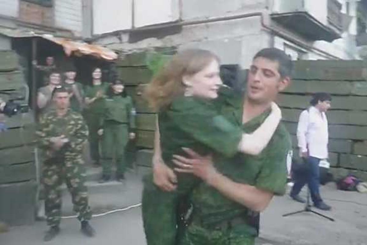 Представляю, как амнистированный Гиви пьет пиво во Львове, - политобозреватель Представляю, как амнистированный Гиви пьет пиво во Львове, - политобозреватель