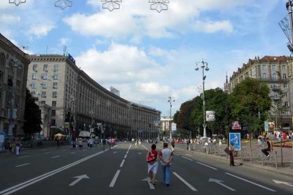 На Крещатике сегодня ограничат движение транспорта