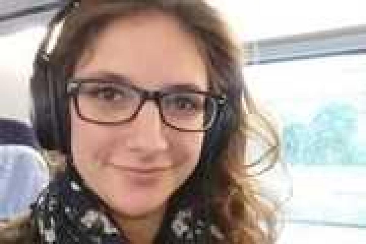 Немецкая студентка живет в поезде Немецкая студентка живет в поезде