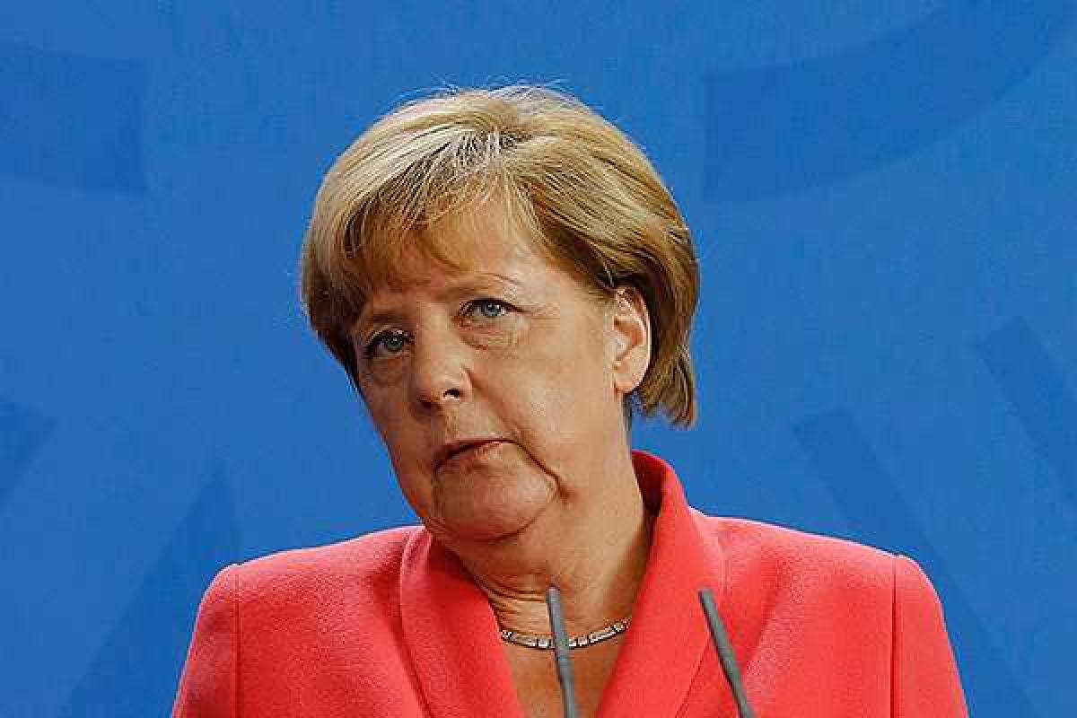 Ангелу Меркель освистали в лагере для беженцев