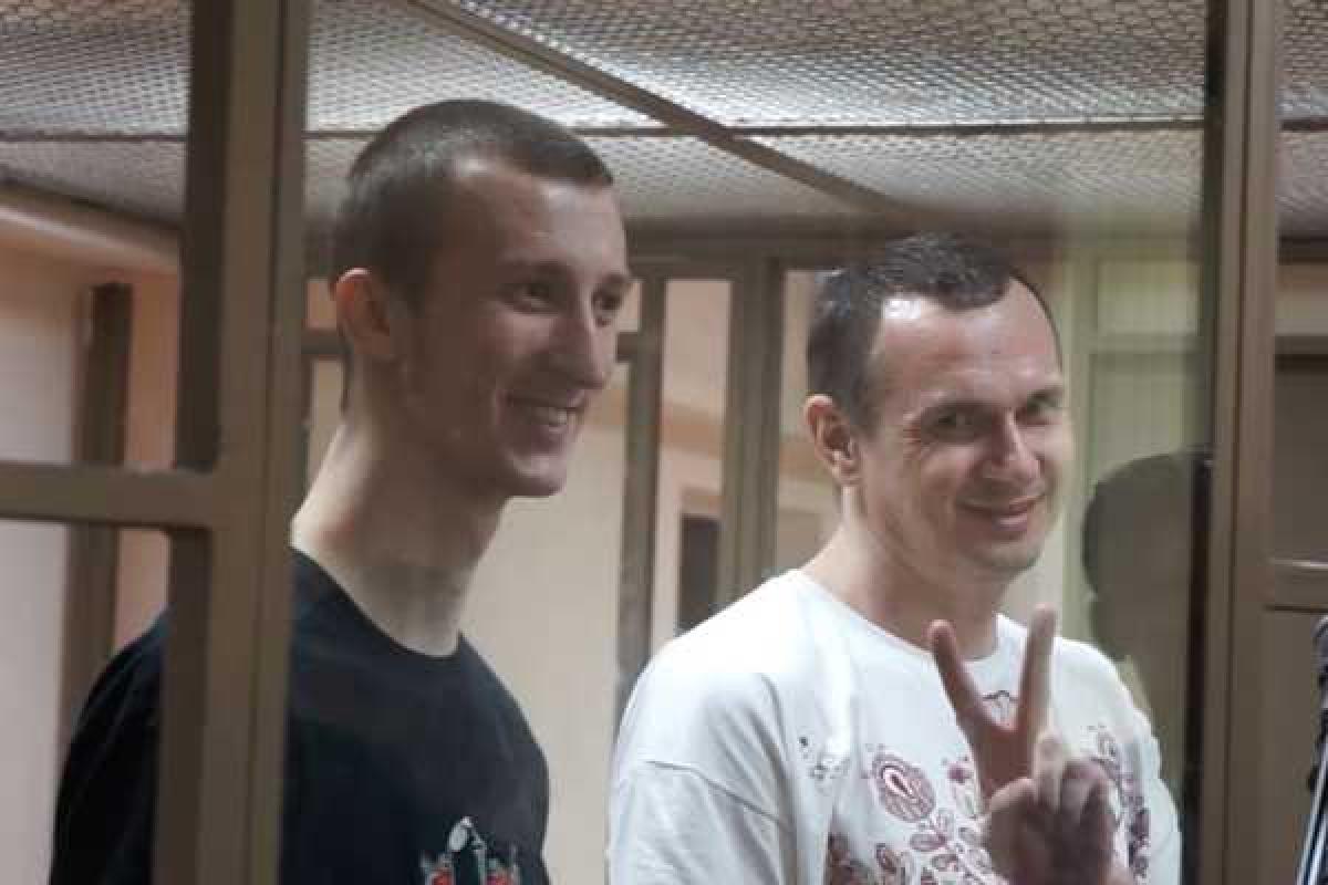 Российская журналистка назвала Путина террористом Российская журналистка назвала Путина террористом