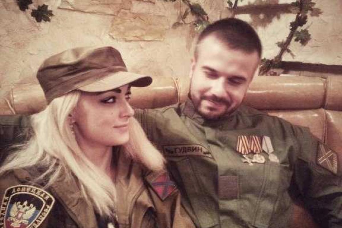 Экс-участница «Дома-2» стала боевиком и зовет Собчак в оккупированный Донбасс