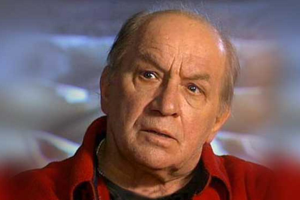 Лев Дуров попал в больницу в бессознательном состоянии